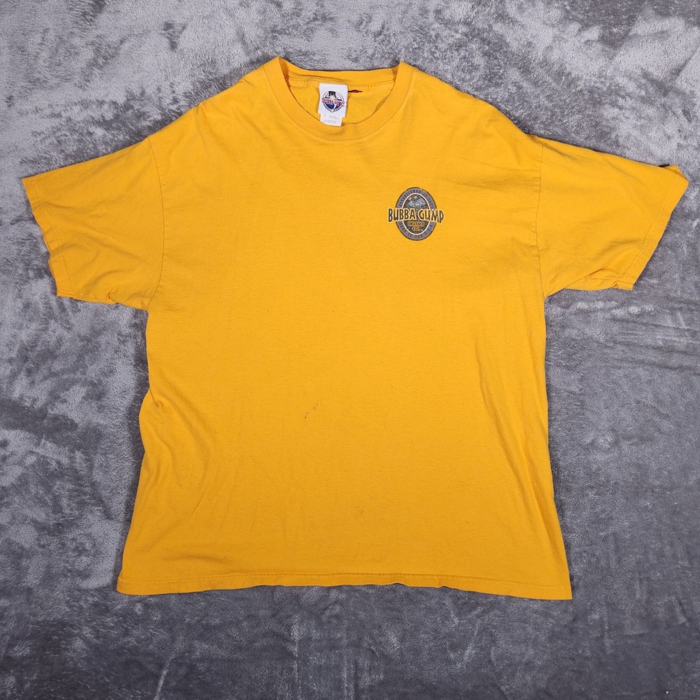 Bubba Gump Shrimp Co T Shirt Mens XL Maui Hawaii Yellow Graphic 2004 EUC